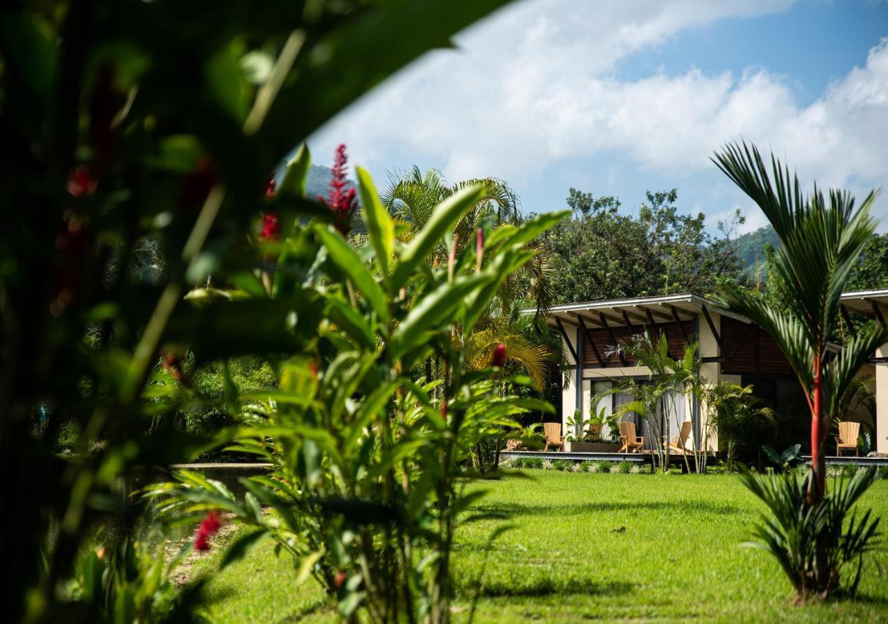 Готель Gardenia Springs Бурітака Екстер'єр фото